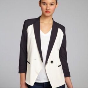 Anthropologie Greylin Cream and Blue Collarless Blazer Jacket Women’s Medium